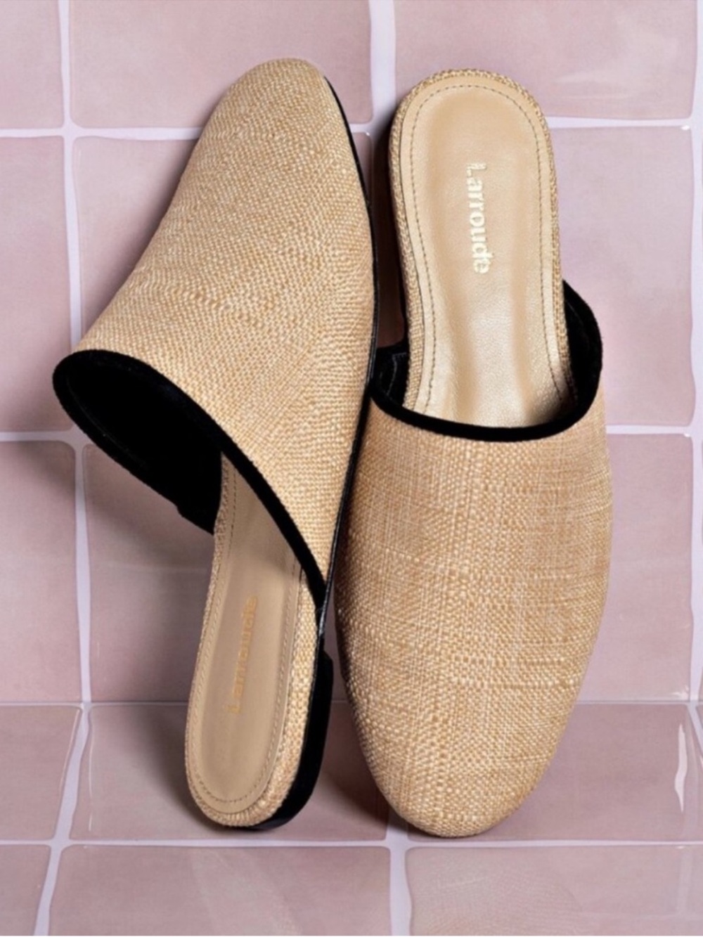 New • Larroude Venice Raffia Flat Mule - size 7